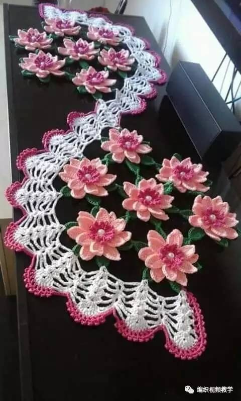 高档品牌长方形餐桌台布,几款漂亮的餐桌台布