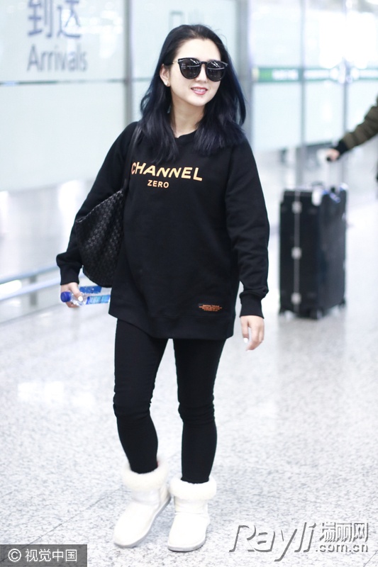 你还在穿小白鞋么,你还在穿所谓的网红鞋吗