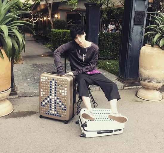 鐢ㄤ竴涓鏉庣鐢熸椿鏋佺畝,鐢ㄤ竴涓鏉庣鐢熸椿