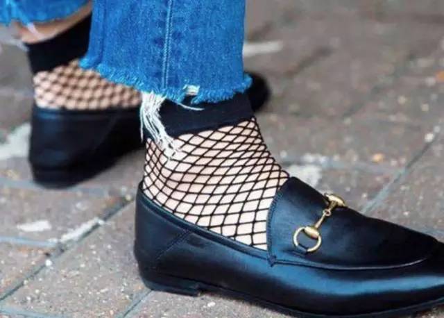 杨幂爆款作品,杨幂今年冬天穿的爆款