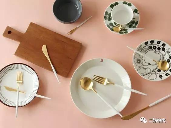 厨房中的爱马仕，你家有几件？