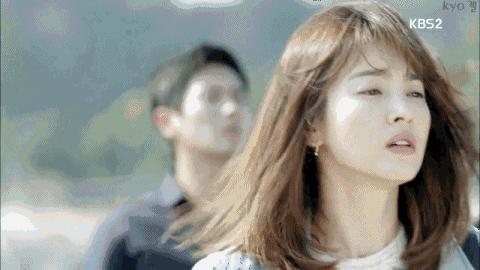 刘海遮眼睛怎么处理好看,刘海长到尴尬期怎么打理