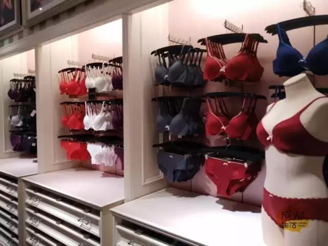 成都万象城维密店,维密亚洲首家旗舰店