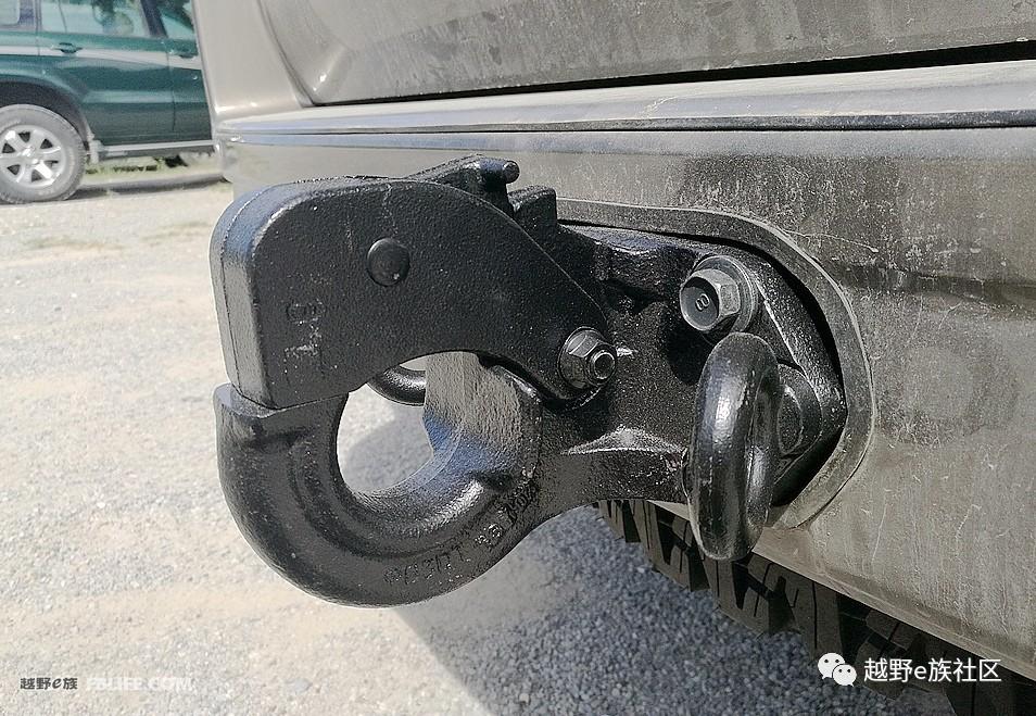 低配新款普拉多内饰改装,2017普拉多2700中东版改装