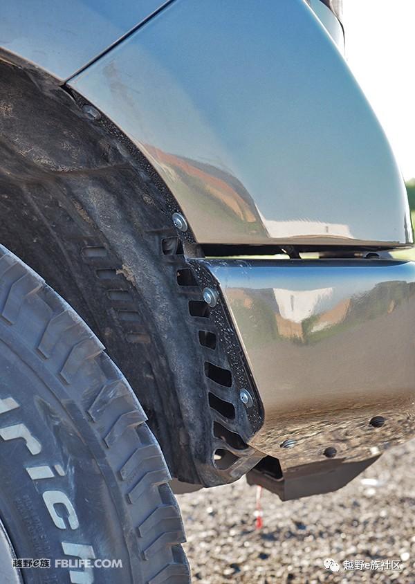 低配新款普拉多内饰改装,2017普拉多2700中东版改装