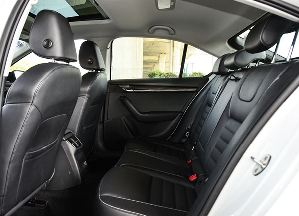 你知道如何选购适合的汽车机油吗,你知道怎么选吗