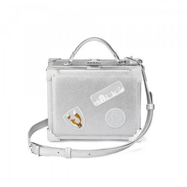 时尚又便宜包,便宜又有设计感的包包品牌