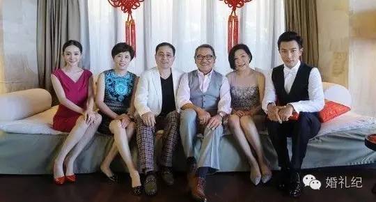 陈妍希刘诗诗婚礼妈妈都穿旗袍！妈妈要得体只能穿旗袍？