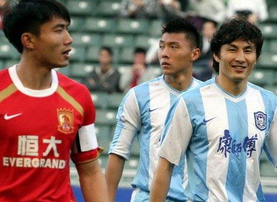 足坛名场面李玮锋,大头李玮锋简历