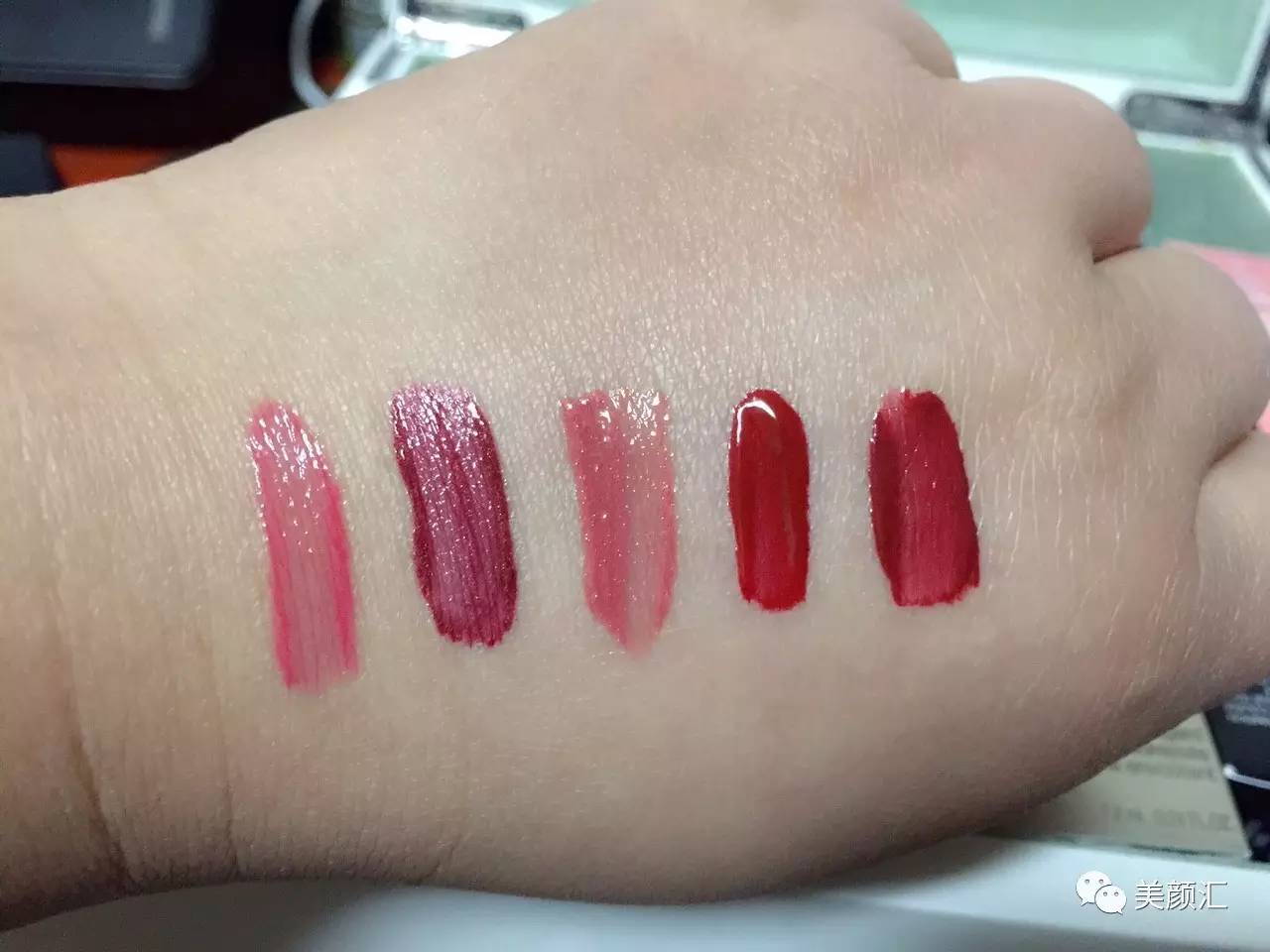 网红唇釉嘎许多,到底哪个好用?12款热门唇釉试用报告