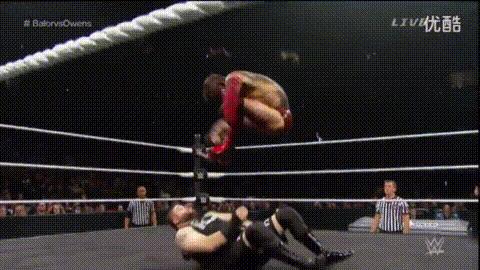 wwe布洛克疯狂时刻,wwe布洛克刚出道