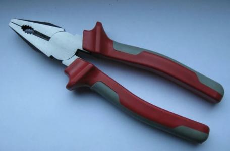 摩托车备用工具在什么位置,摩托车日常用什么类型比较好