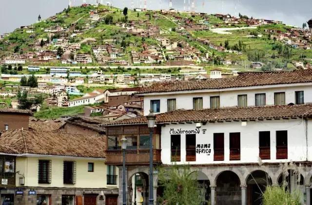 这才是旅行的样子,从亚洲至南美洲,他比我们多了点勇气和决心