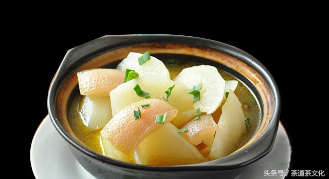 香港正宗猪皮萝卜做法 (广州小吃萝卜猪皮)