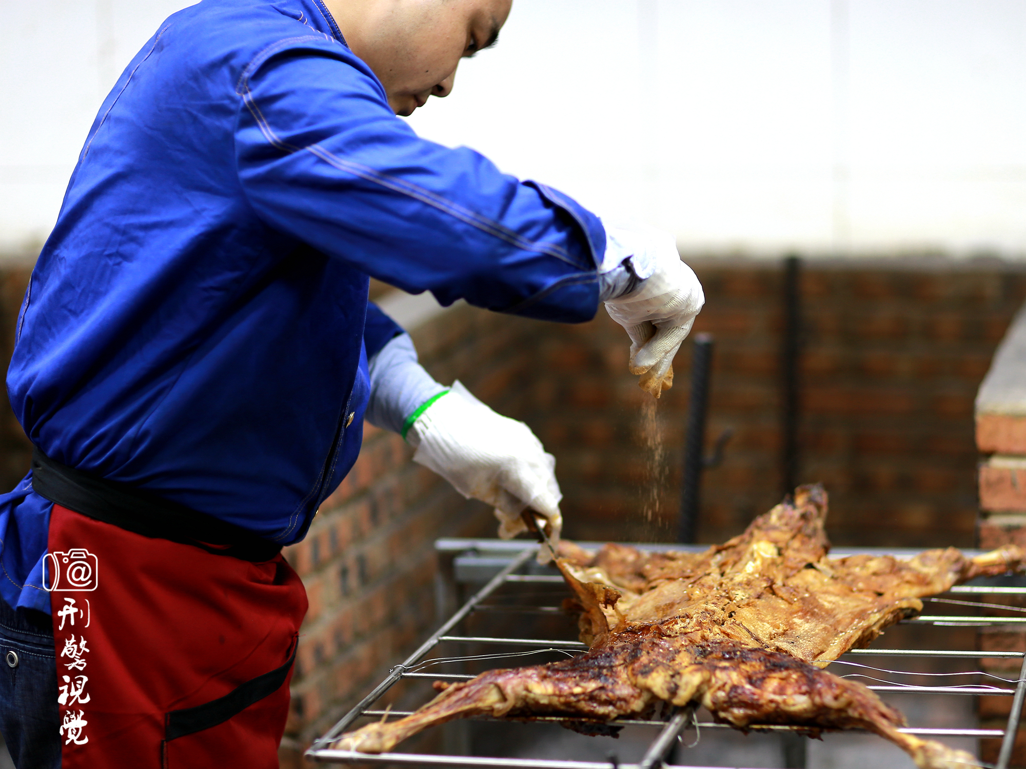 蒙古烤全羊的正宗配方,碳烤全羊的绝密配方