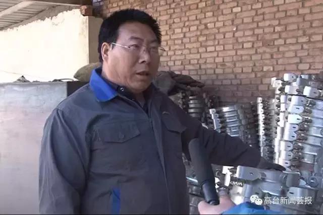 高台播种机,土专家点播机制作