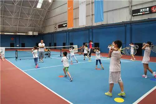 滑雪攻略都需要准备什么东西,滑冰攻略