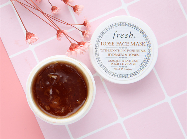 明星怀孕都用什么彩妆,明星孕妇推荐的彩妆品牌