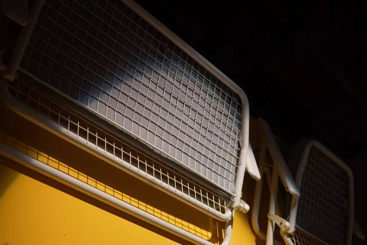 一口气推出了50多款PS新品，宜家彻底放飞了自我！挂到墙上的沙发、自动浇水的花盆……错过等3年