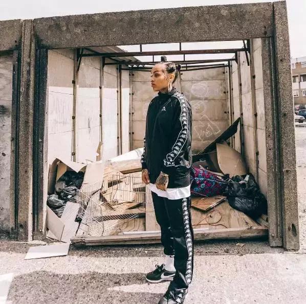 几百块钱的东西代购,一万多东西代购