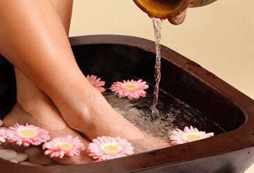 老中医的养生秘密泡脚,一味中药泡脚祛寒气