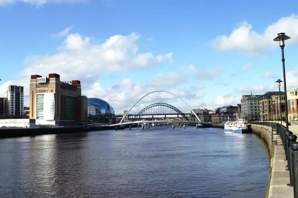 诺森比亚大学留学,诺森比亚大学申请条件和费用