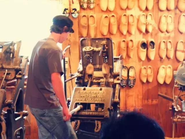 荷兰纪行—风车村与安妮之家（看看荷兰的“四宝”）