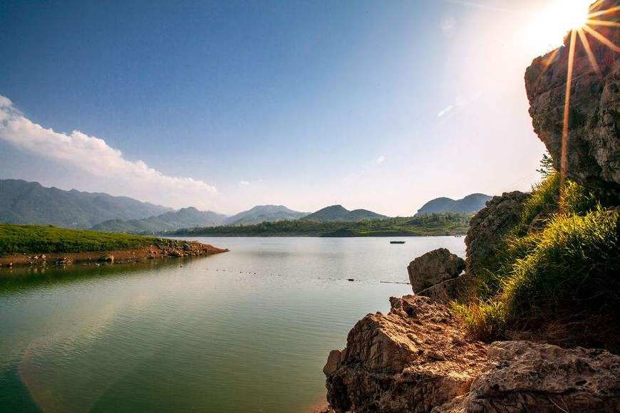 华蓥山地名,华蓥山的由来