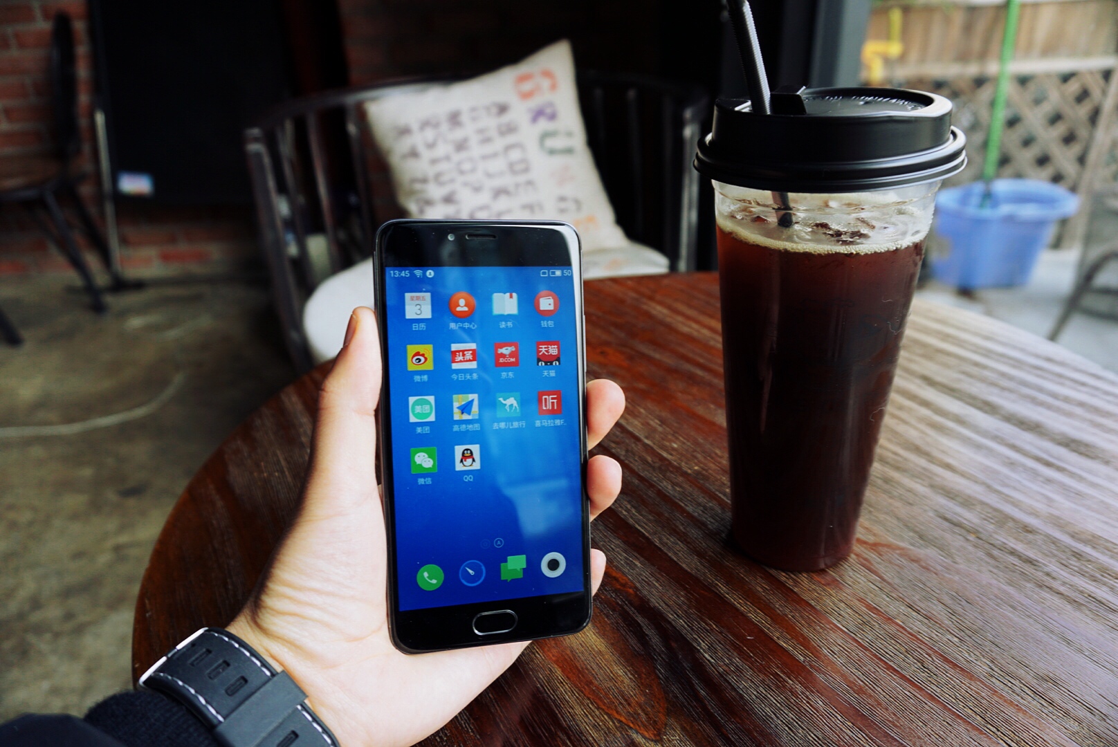 魅蓝5s手机评测视频,魅蓝5x测评