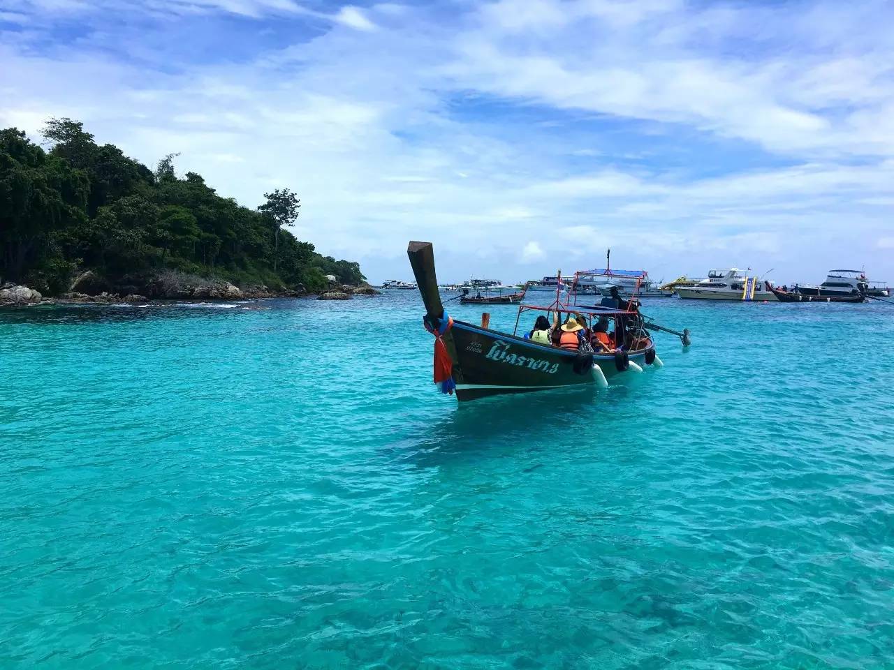 普吉岛酒吧帅哥,普吉岛帅哥酒吧