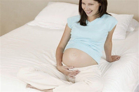 孕27周怎么判断胎儿缺氧不缺氧,孕妇孕早期大脑缺氧胎儿会缺氧吗