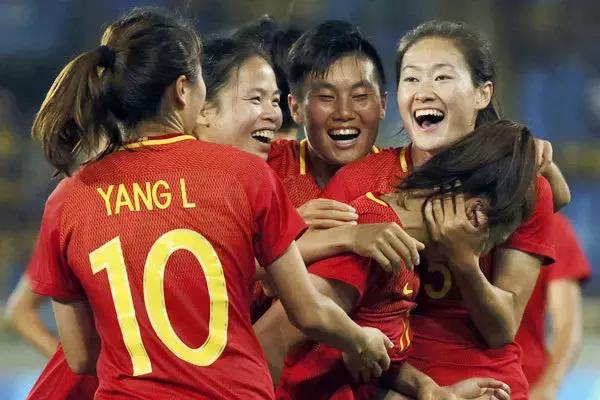 过一个不一样的三八节,别装庸俗