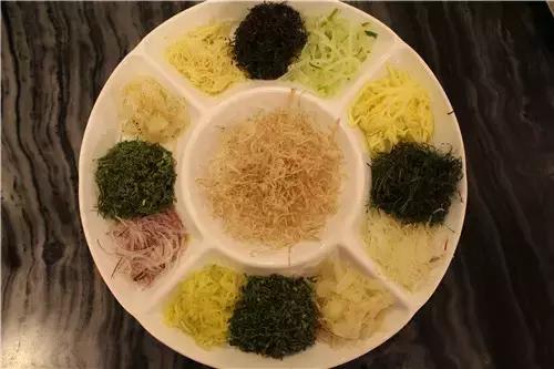 就是这个“肥坚”,十七年的默默坚守,用手工邕菜安慰老南宁的魂