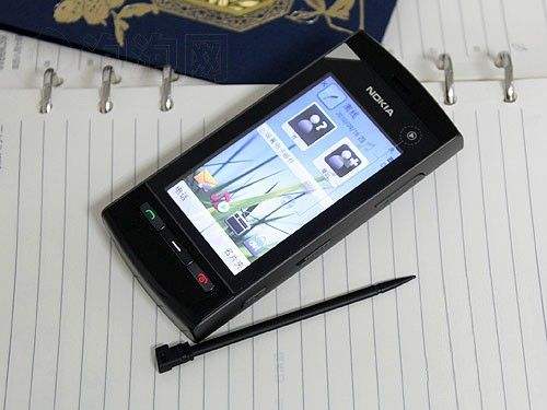 诺基亚最惨的机皇,诺基亚5250值得购买吗
