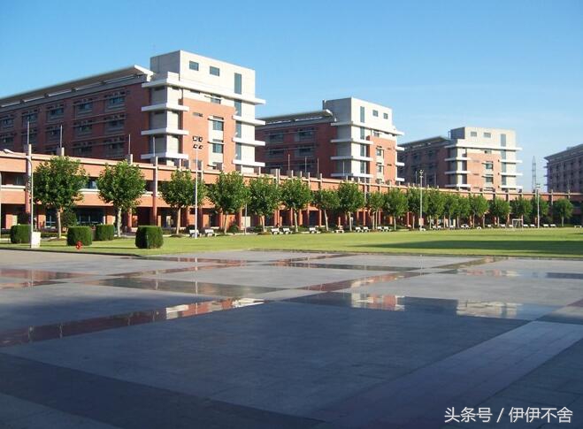 达丰电脑做什么的,达丰电脑好进吗