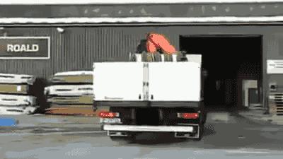 帅哥，怎么样，舒服吧