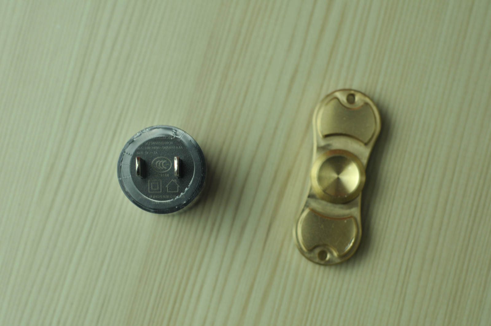 智能手表长得跟普通手表一样,智能手表都一个样