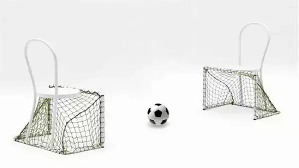 小朋友把手放下去捡玩具,小朋友把手放玩具