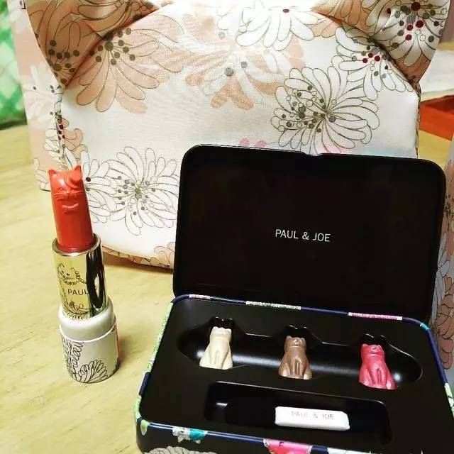 美女和野兽唇釉哪个好看,美女和野兽唇釉