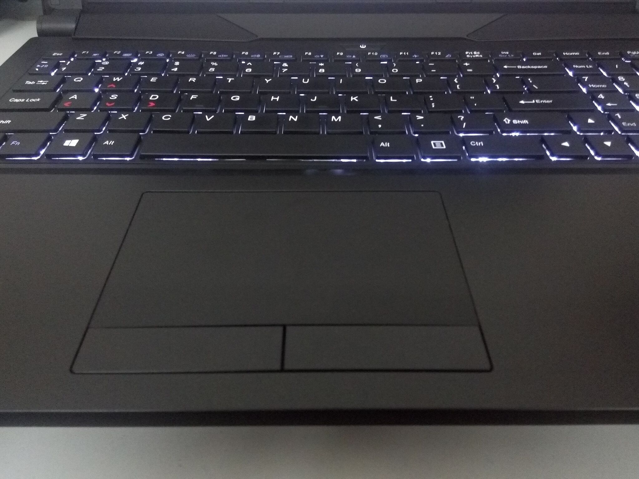 战神z7m965m,谁说买新不买旧