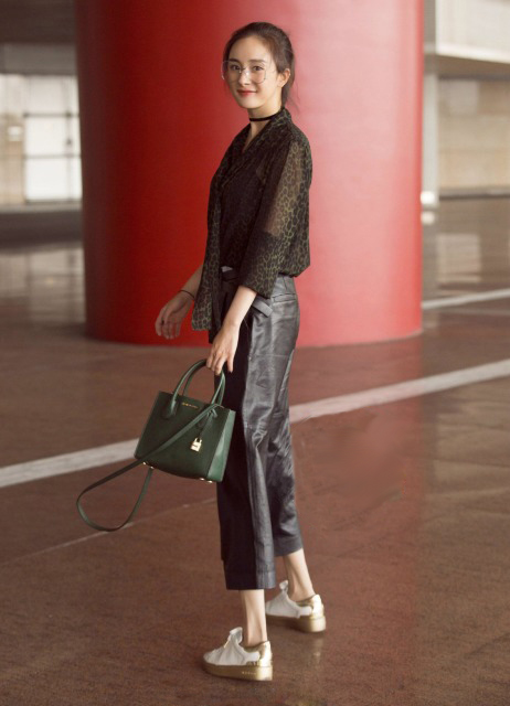 michaelkorsmercer娣辫摑,michaelkors2019鏉ㄥ箓鍚屾