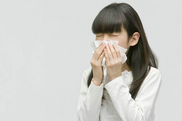 擤鼻涕擤到耳朵嗡嗡响耳朵还痒,为什么擤完鼻涕鼻子会吱吱响