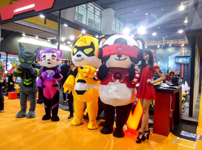 超级队长vr主题乐园,超级队长vr体验馆加盟多少钱