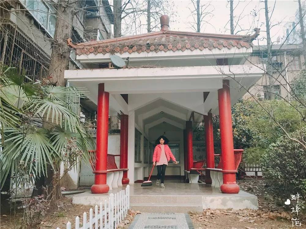 穿上校服,再去蚌埠这所学校走一遍,满满的回忆……