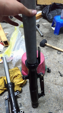 维修小忍者发动机,小忍者维修支架