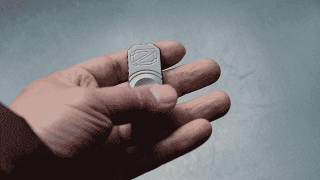 陀螺风靡世界,实用的指尖陀螺