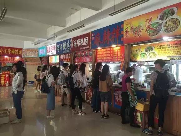 大连外国语大学现在让进吗,大连外国语大学怎么样了