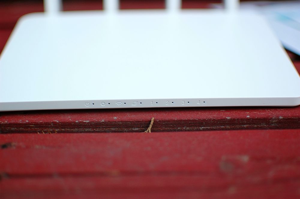 磊科路由器nx1和ac1对比,智能路由器值不值得购买