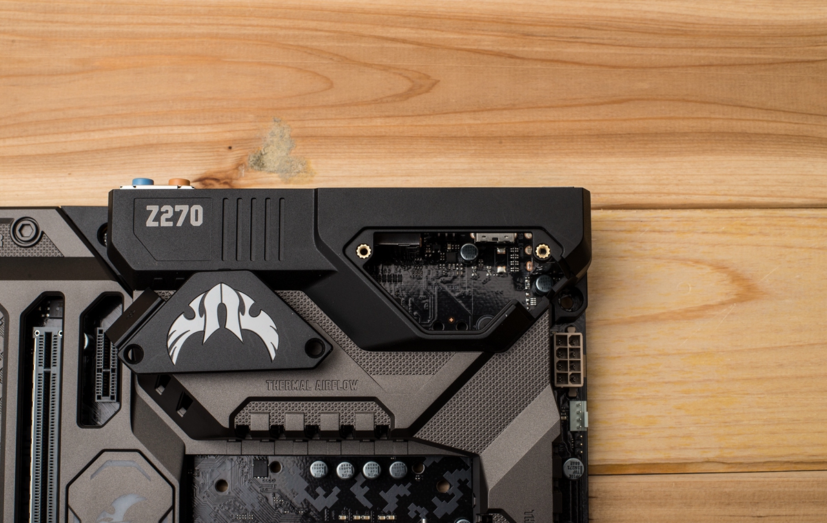 华硕电脑玩生化危机,华硕无畏15i生化危机