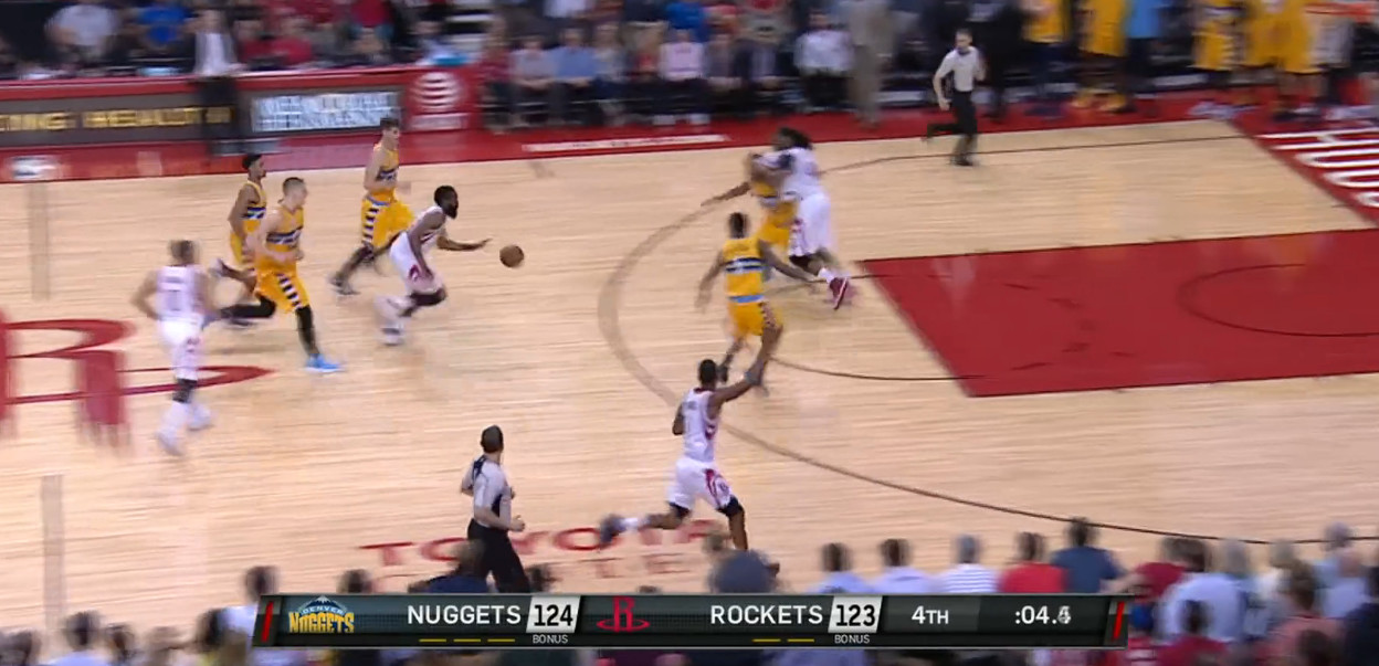 哈登一条龙绝杀勇士,哈登最诡异进球